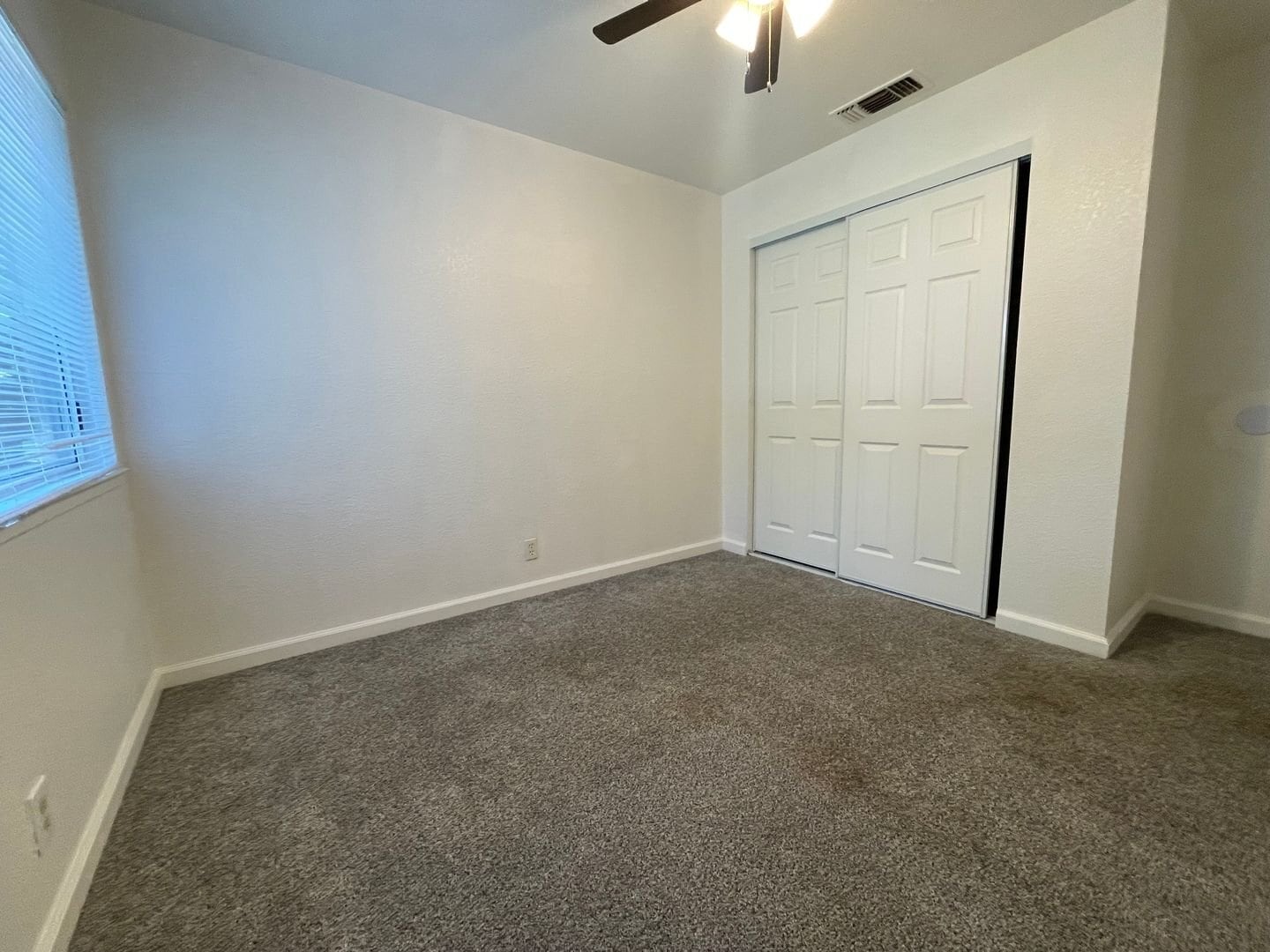 Building Photo - 363 Rio Lindo Ave