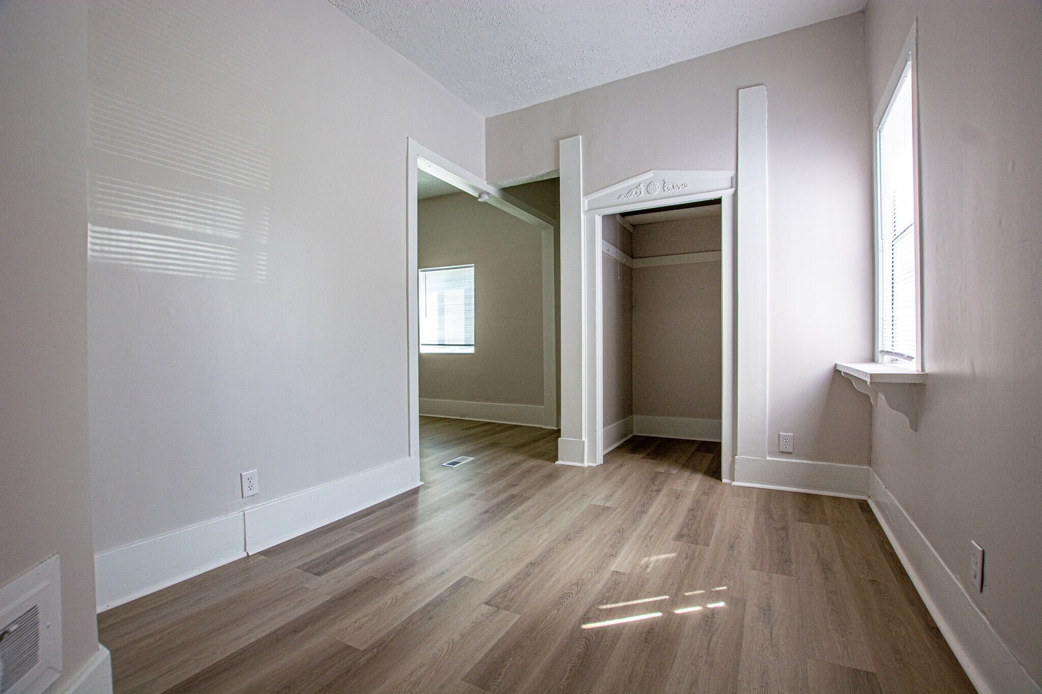 Building Photo - 117 S 39th St
