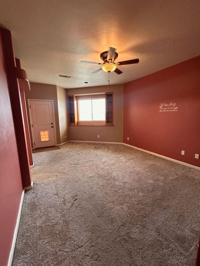 Building Photo - Nice house for rent in Farmersville