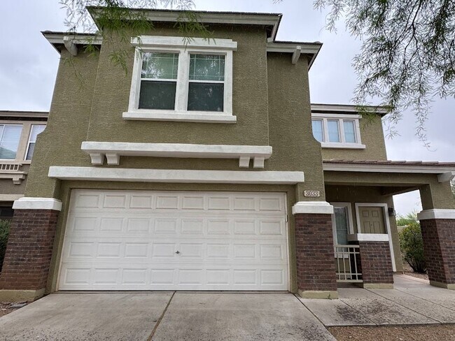 Building Photo - Stylish 3-Bed Home with Loft & Low-Maintenance Backyard in Phoenix