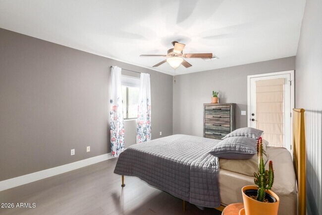 Building Photo - 11430 N 16th St