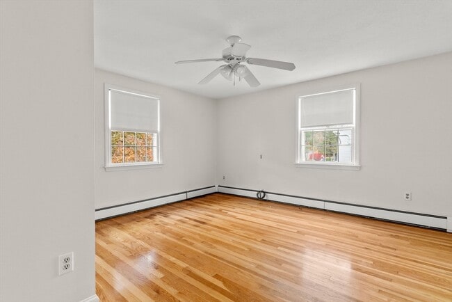 Building Photo - 45 Stanford Dr