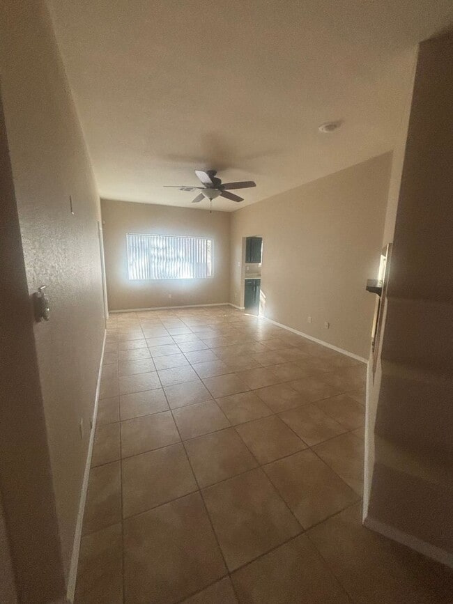 Building Photo - Charming 3 bedroom/2 bathroom Home located in Las Cruces