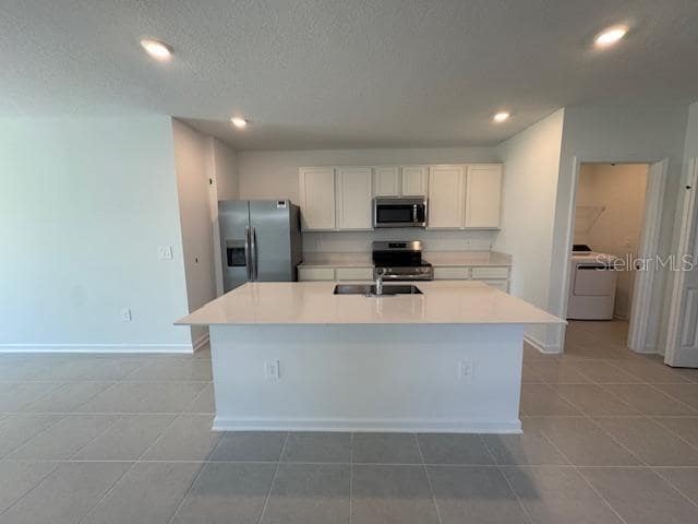 Building Photo - 3071 Totem Rd