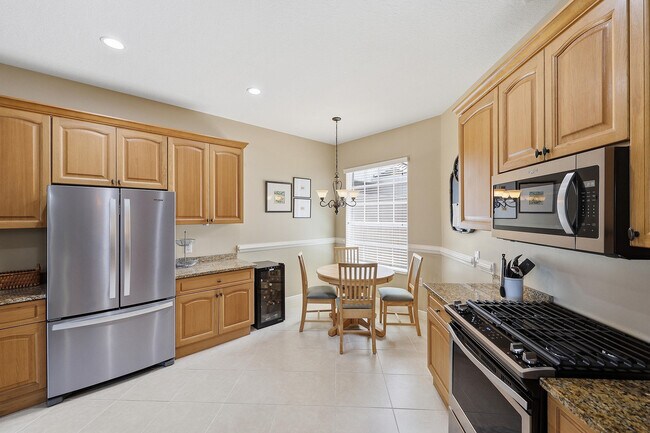 Building Photo - 9243 Tesoro Ln