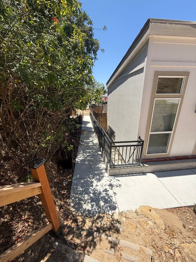 Building Photo - 9274 Palomino Ridge Dr