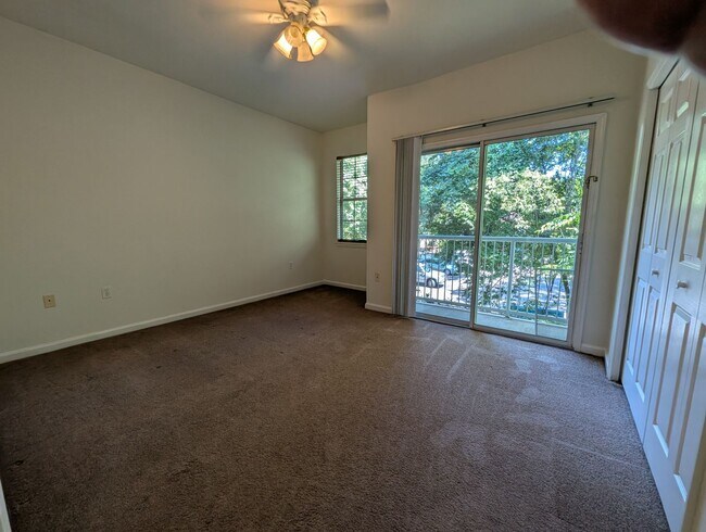 Building Photo - 4126 SW 15 Pl