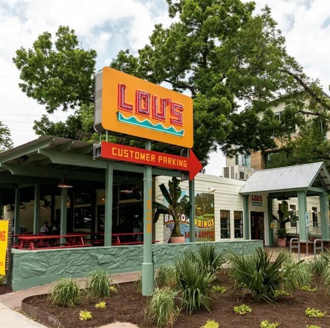 Building Photo - 1529 Barton Springs Rd