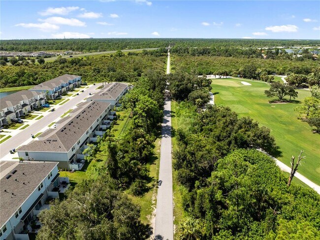 Building Photo - 15117 Cuzcorro Ct
