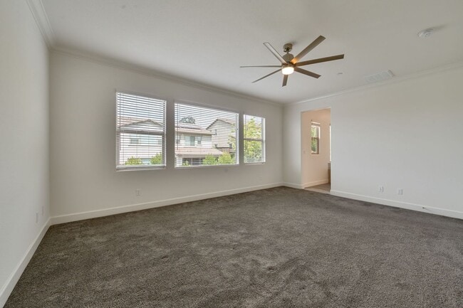 Building Photo - Luxury 5 Bedroom Home in Serrano – Spaciou...