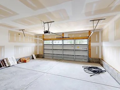 Building Photo - 204 Grand Oaks Dr
