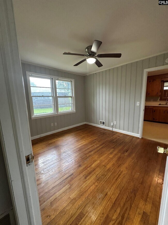 Building Photo - 1707 Northland Dr