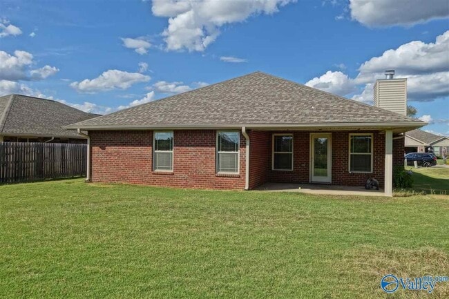 Building Photo - 2623 Ashtynn Pl SW