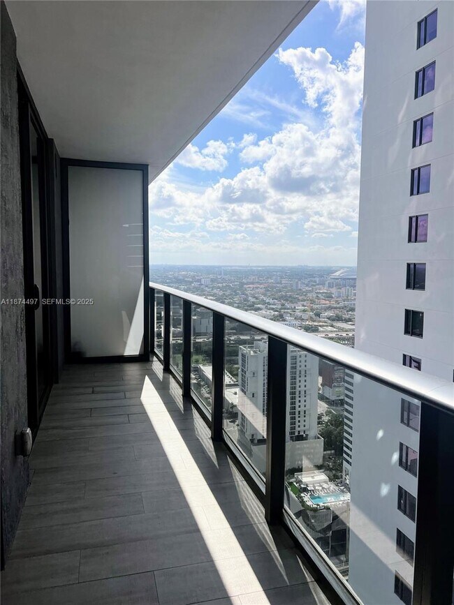 Building Photo - 55 SW 9th St