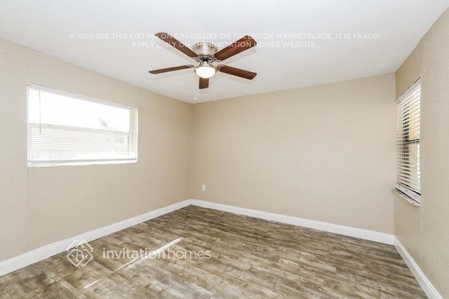 Building Photo - 41 Sioux Ln