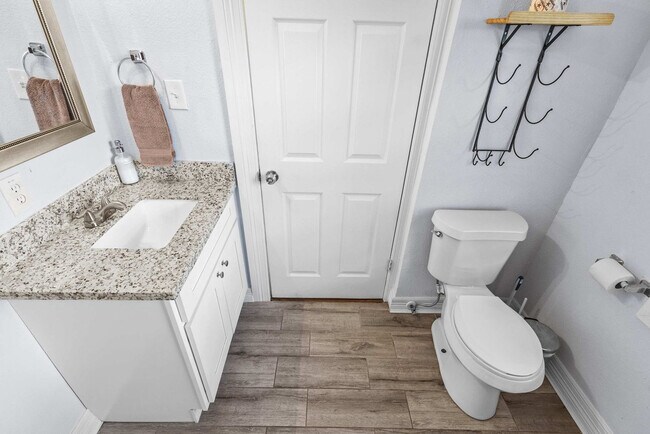 Building Photo - 3321 Charleston St