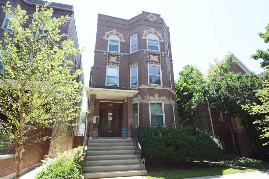 Primary Photo - 2234 W Walton St