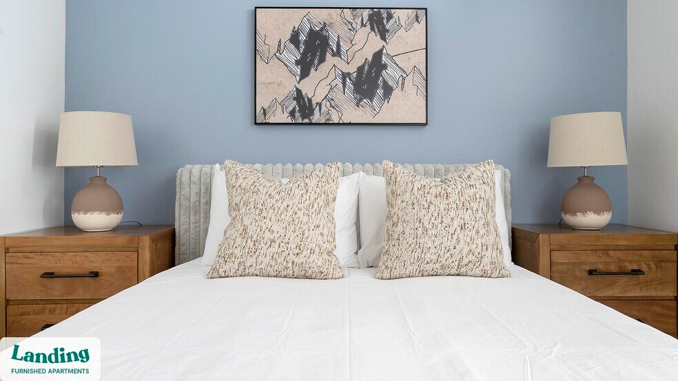 Building Photo - 340 W 25th St