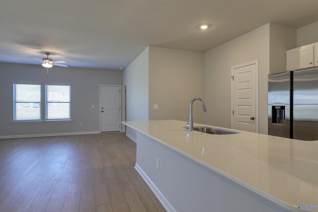 Building Photo - 143 Havner Dr