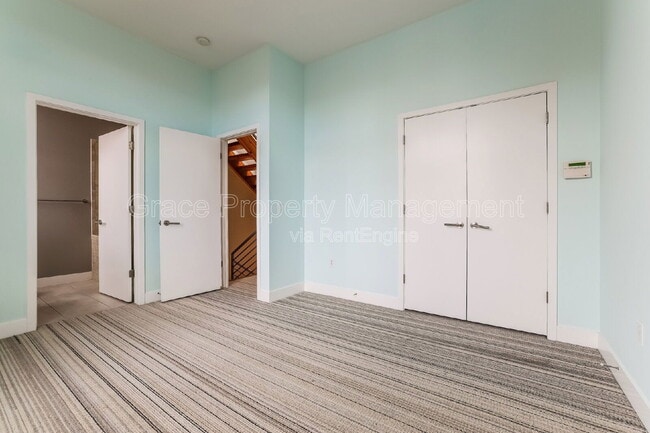 Building Photo - 2507 Larimer St