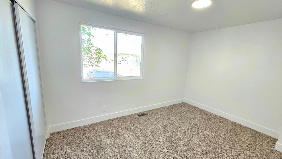 Building Photo - 3797 Armoridge Dr