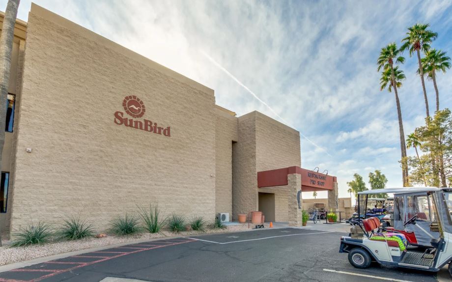 Building Photo - 1870 E Indian Wells Dr