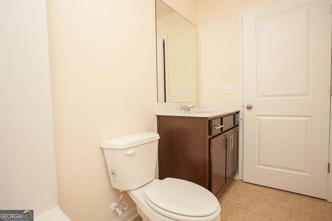 Building Photo - 4355 Almanor Cir