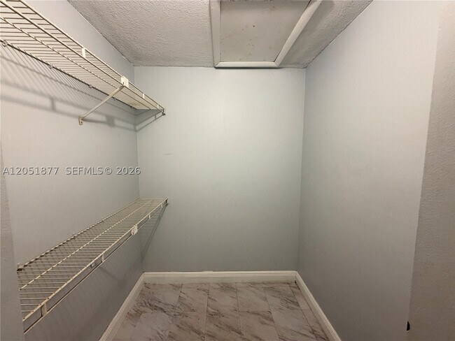 Building Photo - 4441 W McNab Rd