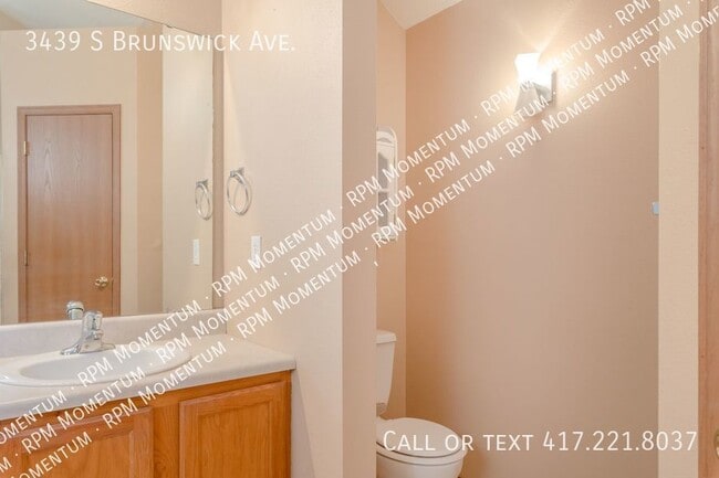 Building Photo - 3439 S Brunswick Ave