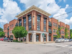 Building Photo - 1015 Fatherland St