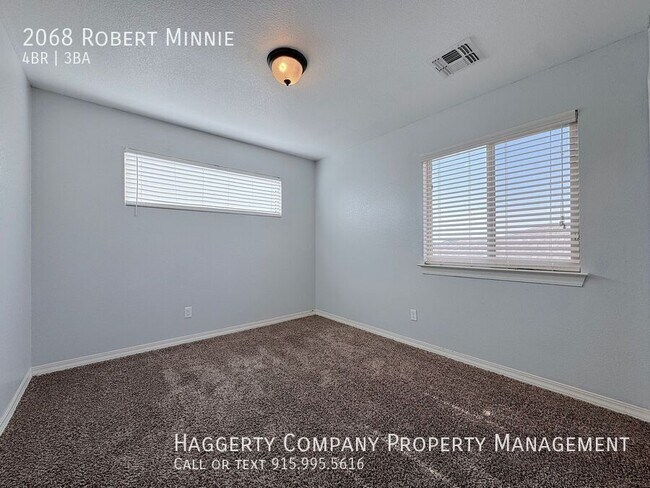 Building Photo - 2068 Robert Minnie