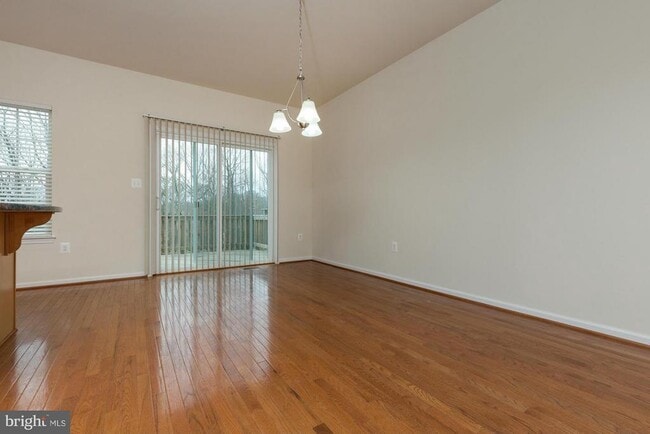Building Photo - 4548 Alliance Way