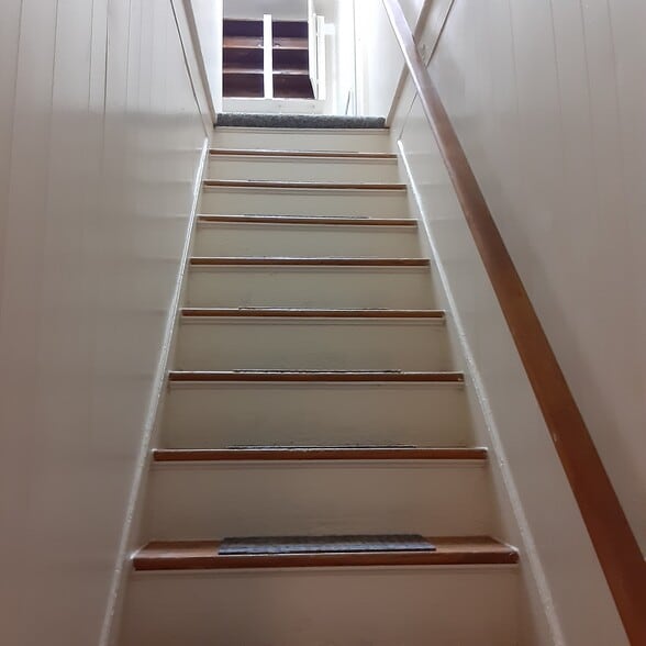 Building Photo - 105 Somerset St