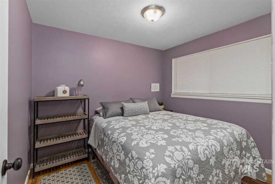 Upstairs Bedroom 2 - 320 Mark St