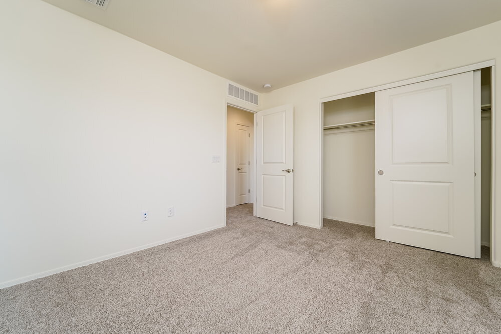 Building Photo - 6993 W Inkwood Ln