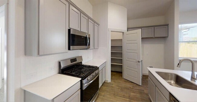 Building Photo - 3708 Clerk Cv