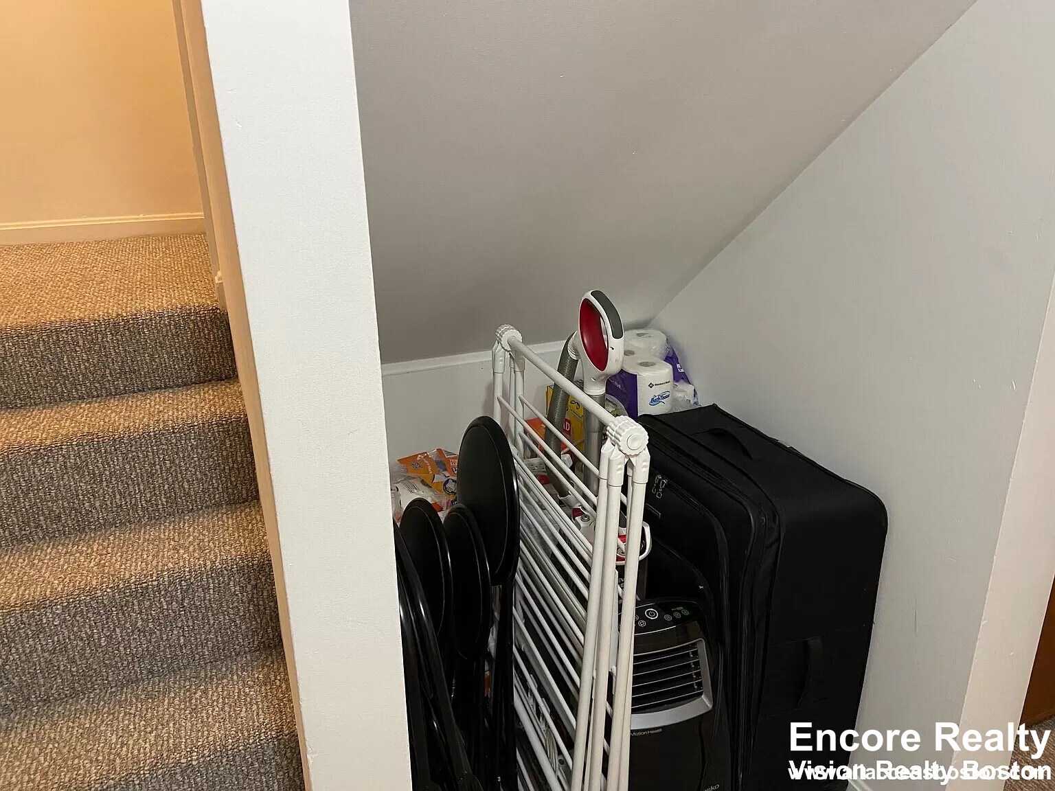 Building Photo - 22 St Cyprians Pl