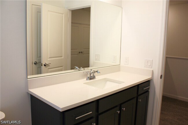 Building Photo - 27874 Radiant Ct