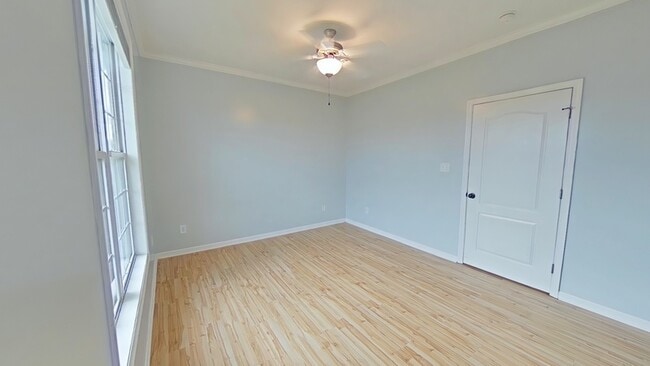 Building Photo - 1324 Kershaw Loop