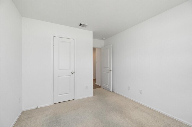 Building Photo - 1491 Twilight Grn Dr