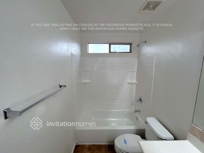 Building Photo - 5435 W Shumway Farm Rd