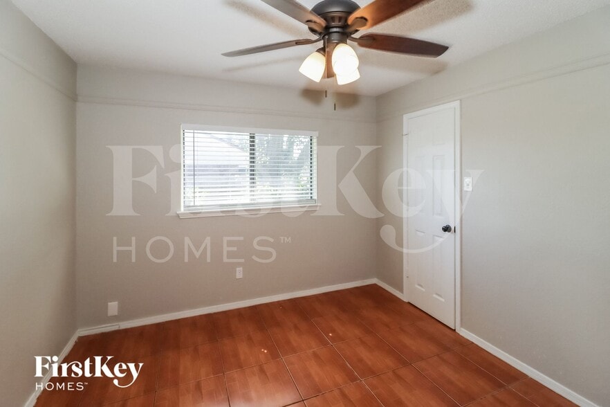 Building Photo - 4317 Coventry Dr