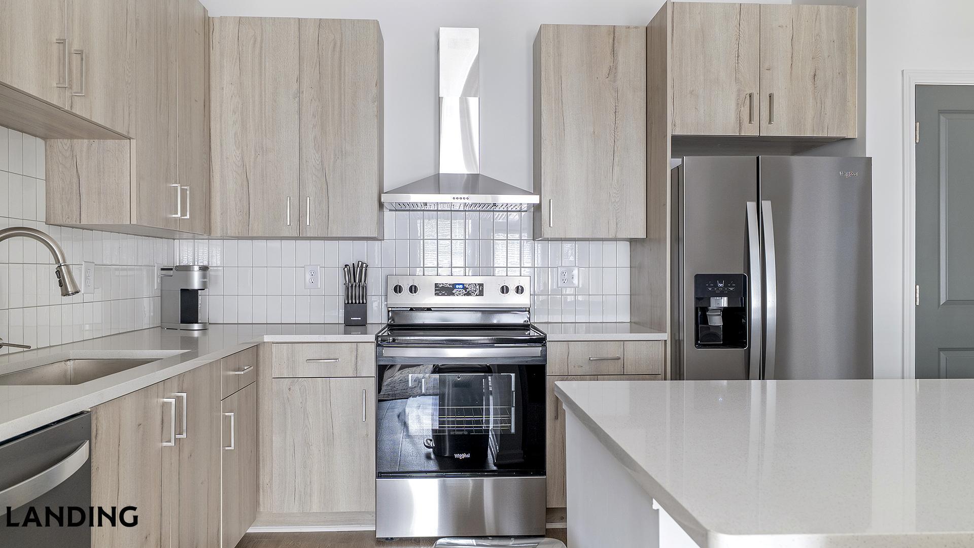 Building Photo - 2800 Milan Ct