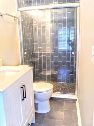 Building Photo - 10 Chamois Ct