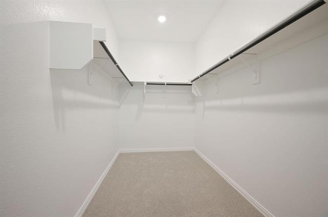 Building Photo - 706 Leavenworth Dr