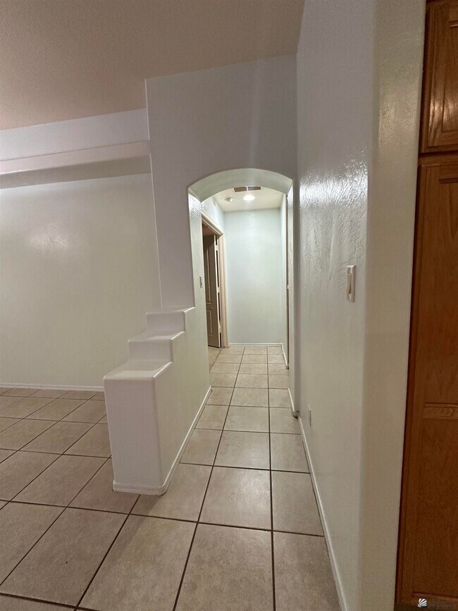 Building Photo - 4722 W 28th Pl