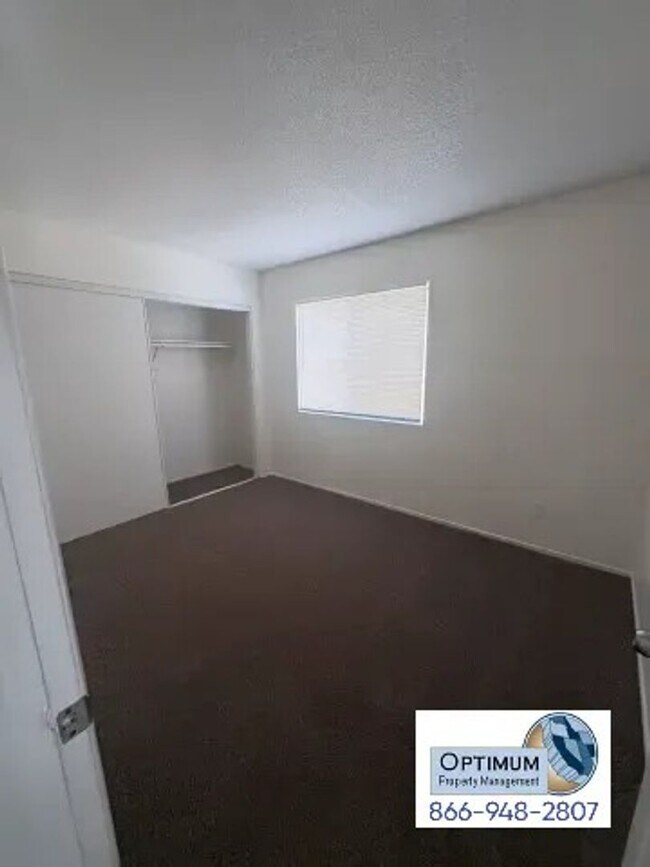 Building Photo - Charming 3-bedroom, 2-bathroom two-story home