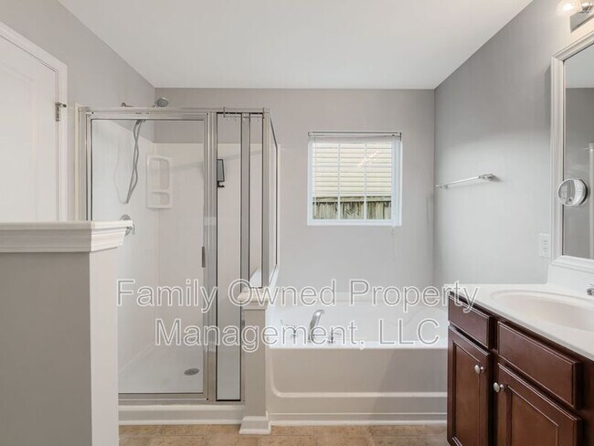 Building Photo - 266 Mayfield Dr