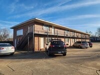 Building Photo - 2308 Savannah St