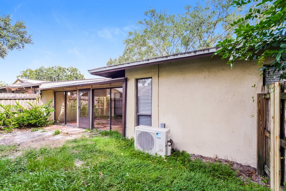 Building Photo - 1024 Old Magnolia Cove
